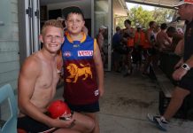 No sweat as Giants mix with the fans