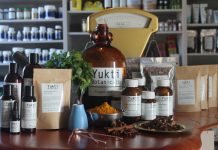 A helping hand from nature