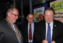 Paul Harris pins at changeover