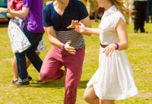 Cool cat vibe at festival