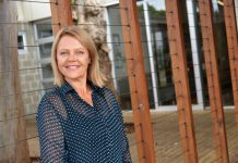 Summit shares business secrets