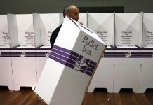 Parliament term extension vote