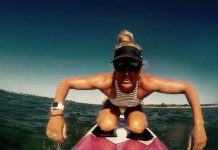 Mermaid paddles with grit