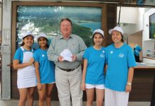 Warm welcome by Noosa envoys