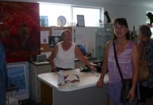 Hospice op shops need volunteers