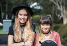 Singing sisters tune in to each other