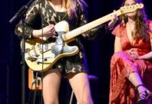 Budding singers mentored