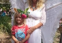 Kids and parents in festive mood