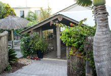 Neighbours save house