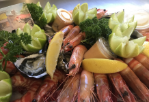 LET’S DO … Noosaville Fish Market