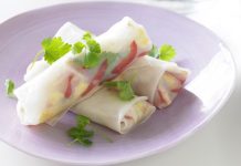Beef mince rice paper rolls