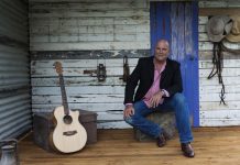 Country Music Icon, James Blundell Serenades Noosa