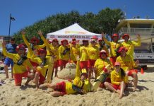 Families protect the beaches at Christmas