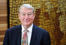 Vice-Chancellor announces retirement