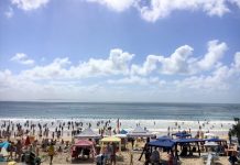 Easter crush hits Noosa