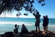 Surfing science discussed with beer