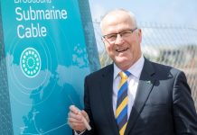 Local company wins contract for Sunshine Coast submarine cable project