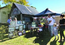 Art market in the paddock