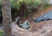 Sinkhole repairs “progressing“