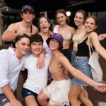 schoolies_222039_05.jpg