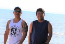 Men hailed as heroes in double beach drowning