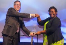Short course helps Tina earn PNG business award