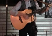 Entertainer Jonathan Anstock sings Leonard Cohen