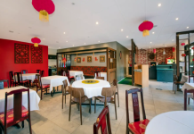 Noosaville restaurant sells for $2.075M