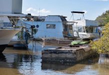 No place for unsightly houseboats