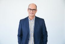 Kochie brings the business to Noosa