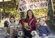 Singing for the Glossies supper