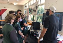 Indigenous liaison officer teaches Noosa students