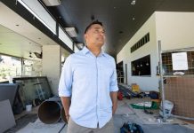 Peter and the black kitchen