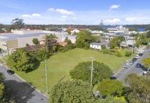 March madness in local auctions