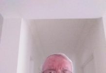 White tees help Alec to a great score