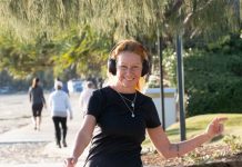 Oxy the roller-skate queen