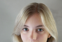 Piano prodigy makes her debut