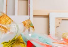 Gallery explores the diversity of techniques