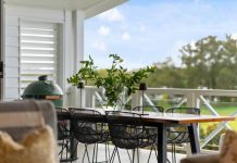 Boutique set of three Noosaville riverfront apartments set for auction