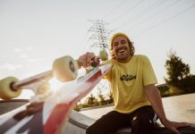 Mat McHugh brings coastal groove to Eumundi