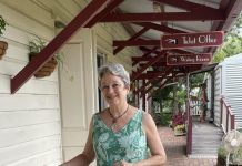 Secret garden and a familiar landscape at Pomona Gallery