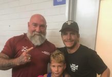 Boxing champs hit coast