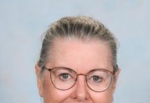 Noosa teachers reminisce for school’s 60th