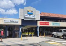 Noosa Fair shoppers prepare to spoil their mums