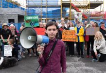 Protest to save glossies