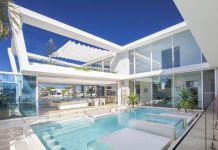 Noosa builder excels