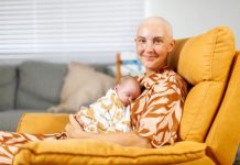 Doctors remove mum’s 5kg tumour as she delivers baby