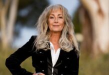 Aria Winning Wendy Matthews at the J