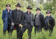 Claptomaniacs return to marina bar