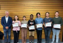 Digital age is no barrier thanks to tech savvy Noosa teens